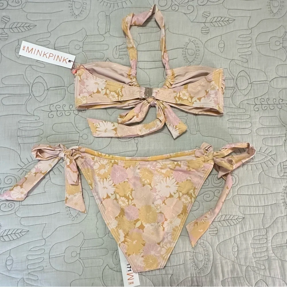 NWT MINKPINK Brianna Set Halter Bikini Top & Bottom Multi Sz M (US 6) Adjustable